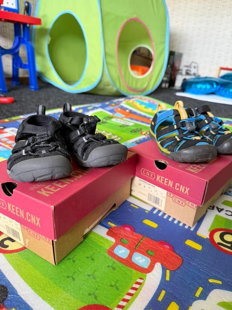 Sandals 27 maat, Kinderen en Baby's, Kinderkleding | Schoenen en Sokken, Ophalen, Zo goed als nieuw, Jongen