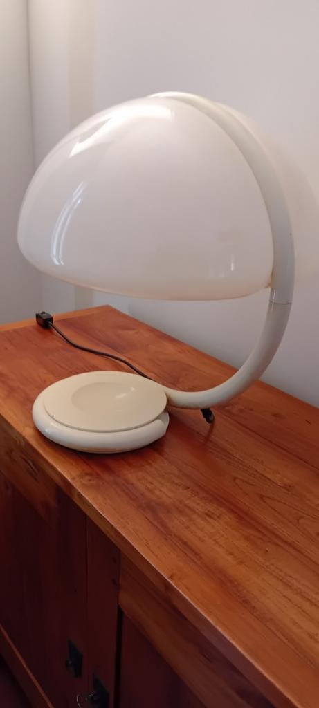 Vintage 60ties Serpente tafellamp Elio Martinelli, Ophalen of Verzenden, Kunststof, Minder dan 50 cm