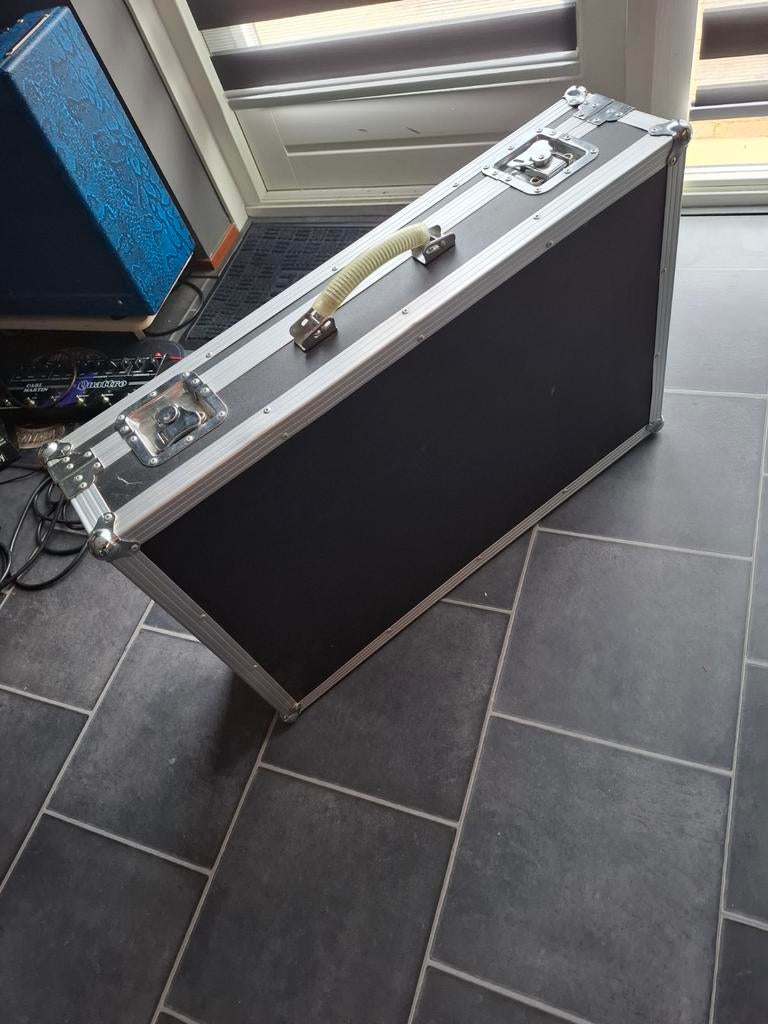 Rockcase pedalboard met voeding, Ophalen, Gebruikt
