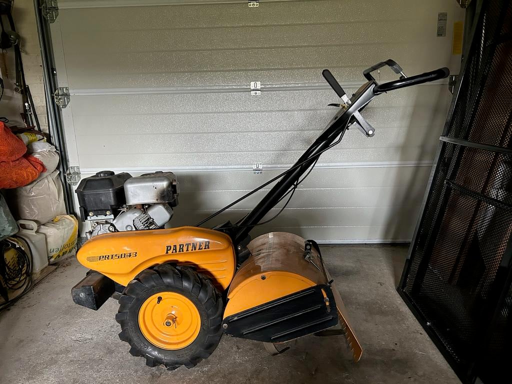 Partner PRT5043 Tuinfrees met Briggs & Stratton motor, Ophalen, Gebruikt