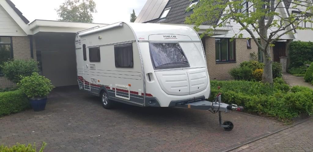 Home Car Racer 43 | Mover | Voortent | Zakluifel | Bovag, Home-car, Omvormbare zithoek, Rondzit, 750 - 1000 kg