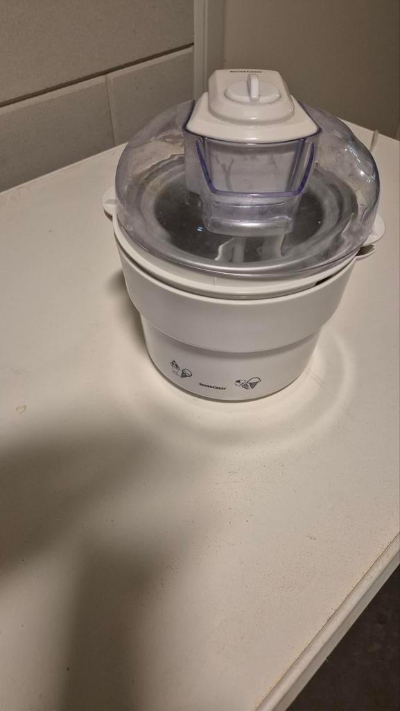 Silvercrest IJsmachine - Perfect voor Zelfgemaakte Ijs!, Ophalen, Gebruikt, Koelelement