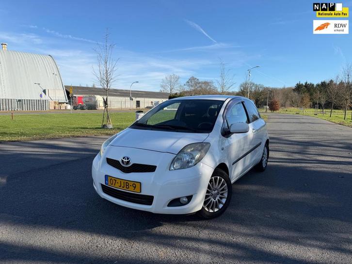 Toyota Yaris 1.3 VVTi Sport, NAP, Trekhaak, Auto's, Toyota, Bedrijf, Te koop, Yaris, ABS, Airbags, Airconditioning, Centrale vergrendeling