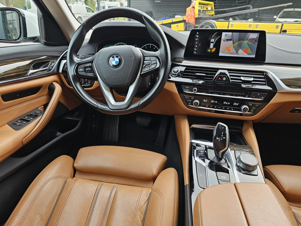 BMW 5 Serie Touring 520i High Executive Edition | Automaat |, Automaat, 1998 cc, Achterwielaandrijving, Euro 6