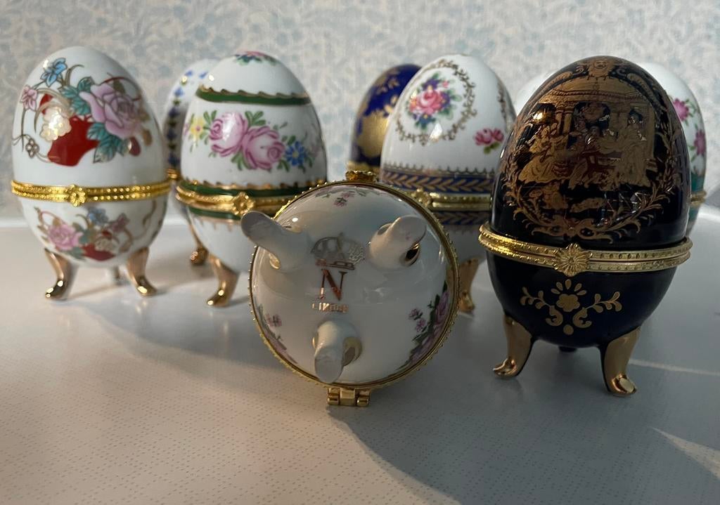 Verzameling Limoges. 11stuk sieraadpotje  verschil motieven, Verzamelen, Ophalen of Verzenden, Nieuw, Overige typen