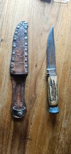 Oud jachtmes jaren '40-'50 met foudraal, Ophalen of Verzenden