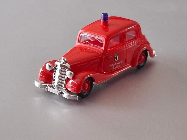 1:87 brandweer Mercedes 170V Busch € 4, Hobby en Vrije tijd, Modelauto's | 1:87, Zo goed als nieuw, Auto, Overige merken, Verzenden