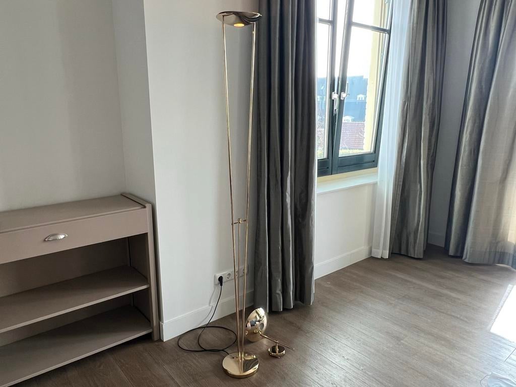 Estiluz 2X Goudkleurige Halogeen Dimbare lamp: Vloer & Wand!, Ophalen, Gebruikt, Vintage, Metaal