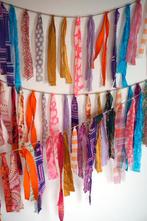 Stoffen slinger retro vibe, Hobby en Vrije tijd, Feestartikelen, Versiering, Verjaardag, Nieuw, Ophalen of Verzenden