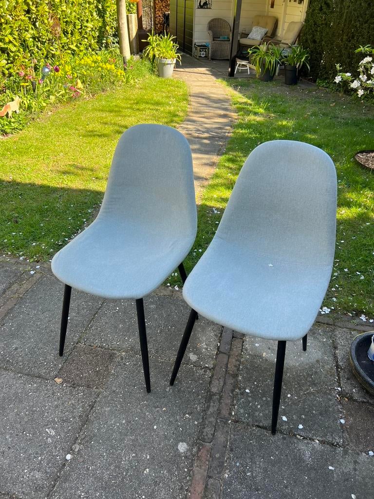 2 eetkamerstoelen (gratis), Ophalen, Zo goed als nieuw, Twee