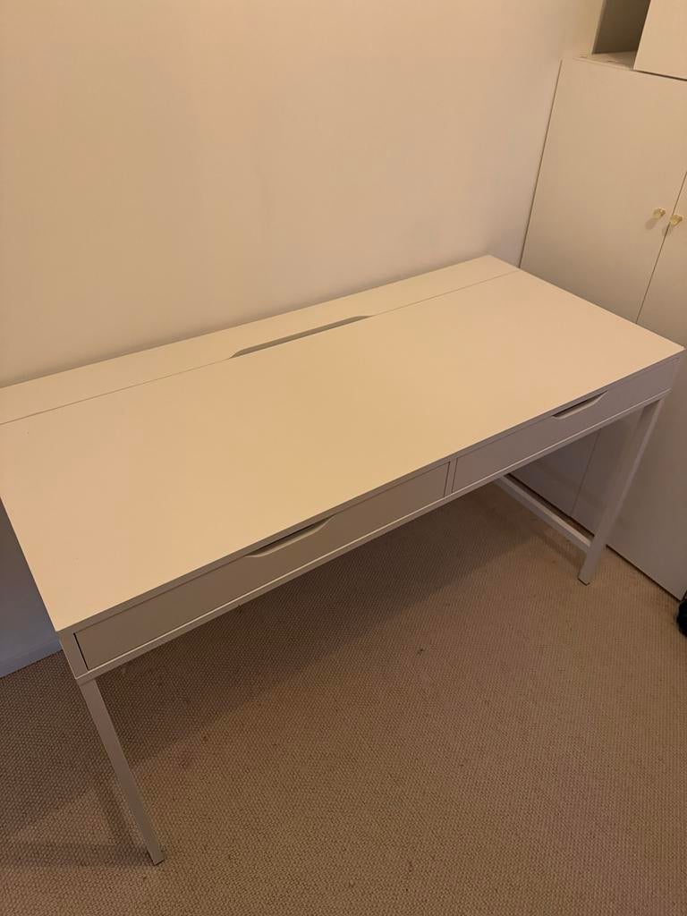 Bureau Alex van de IKEA, Ophalen, Gebruikt, Met lades, IKEA