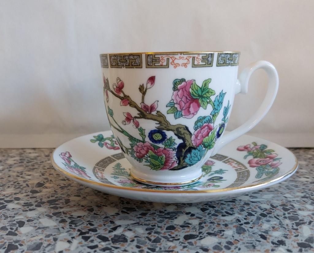 Vintage Kop schotel Royal Grafton Indian Tree roze groen, Huis en Inrichting, Keuken | Servies, Ophalen of Verzenden, Zo goed als nieuw