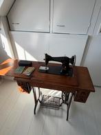 Vintage Singer trapnaaimachine uit 1946 met toebehoren, Ophalen, Gebruikt, Naaimachine, Singer