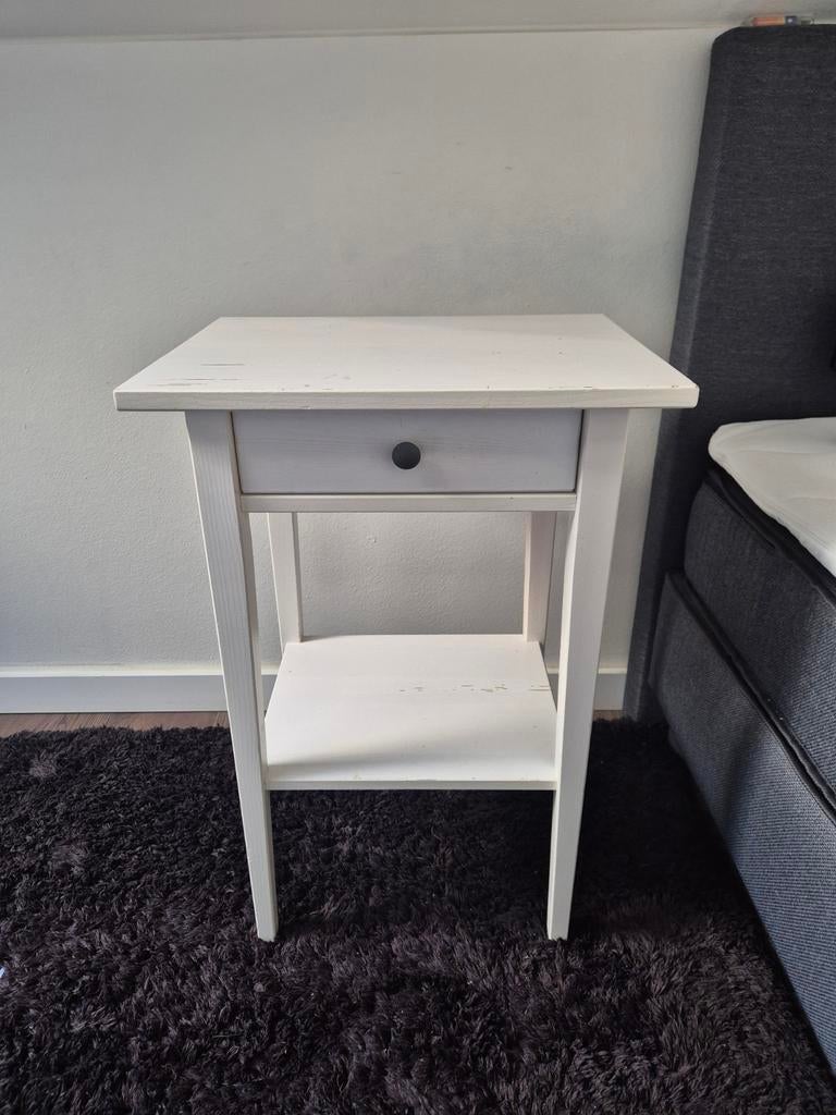 2 Nachtkastjes - Gebruikt met gebruikerssporen, Ophalen, Gebruikt, Minder dan 45 cm