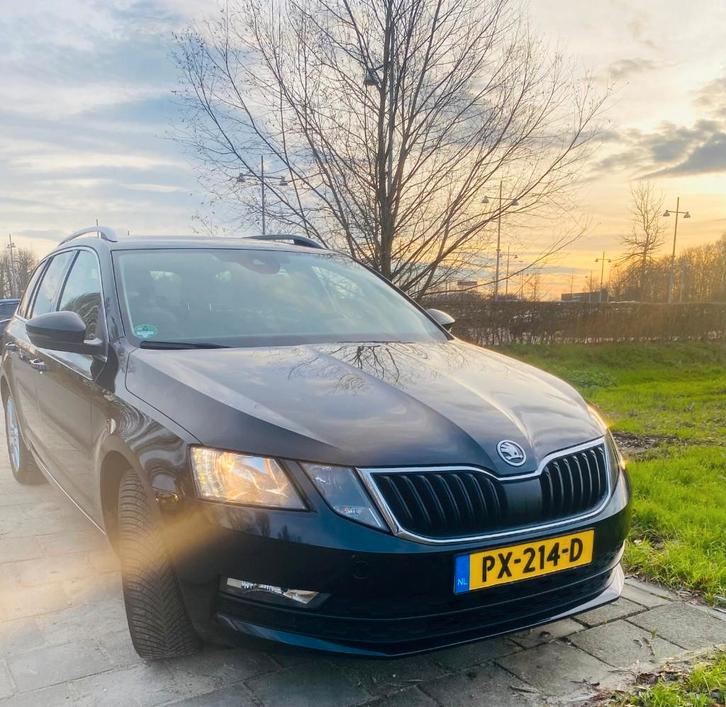 Skoda Octavia 1.0 TSI 85KW Combi Dsg-7 2018 Zwart, Auto's, Skoda, Particulier, Octavia, ABS, Achteruitrijcamera, Adaptieve lichten