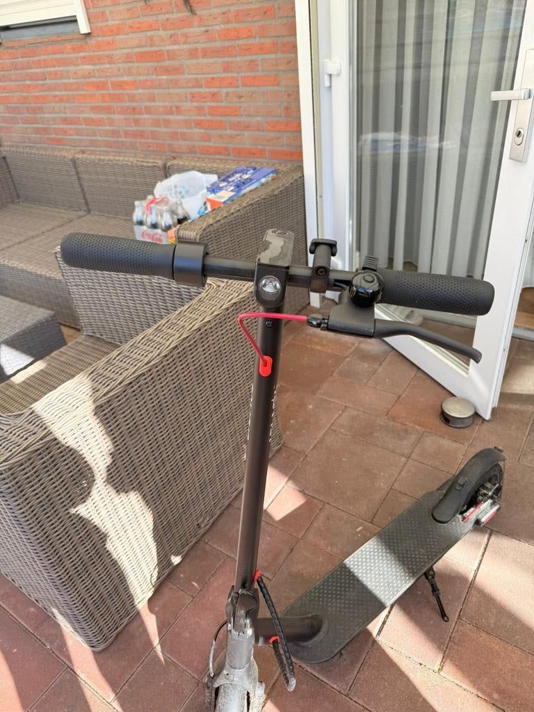 UrbMob elektrische step met oplader, Ophalen of Verzenden, Gebruikt, Elektrische step (E-scooter), UrbMob
