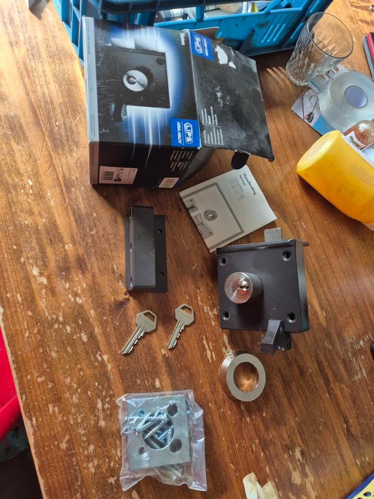 Lips veiligheidsslot met twee sleutels, Ophalen, Gebruikt, IJzer, Slot