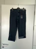 F852 Nieuw: Angels: jeans Capri mt. 36=S korte broek blauw, Blauw, Nieuw, Ophalen of Verzenden, W28 - W29 (confectie 36)