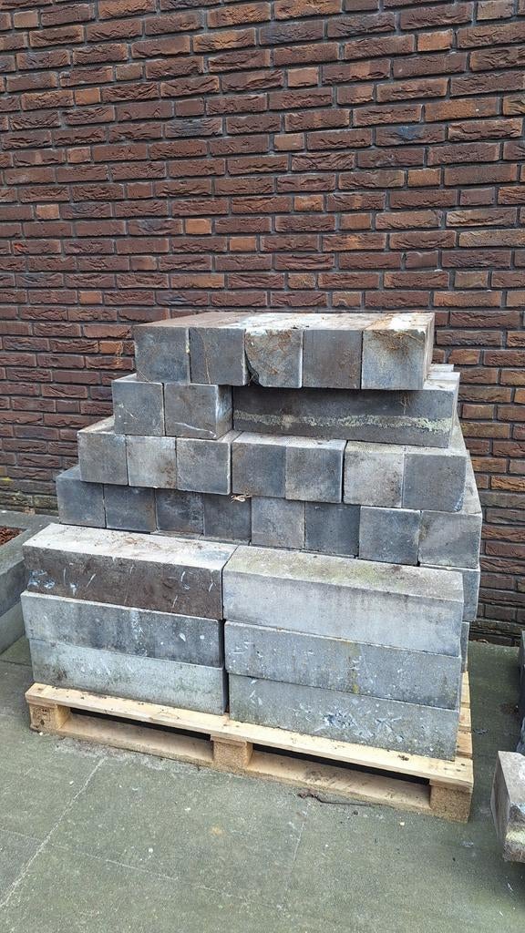 Gratis! 30 stapelblokken 15x15x60 cm voor tuinborders, Tuin en Terras, Bielzen en Borders, Ophalen, Gebruikt, Blok, Minder dan 25 cm
