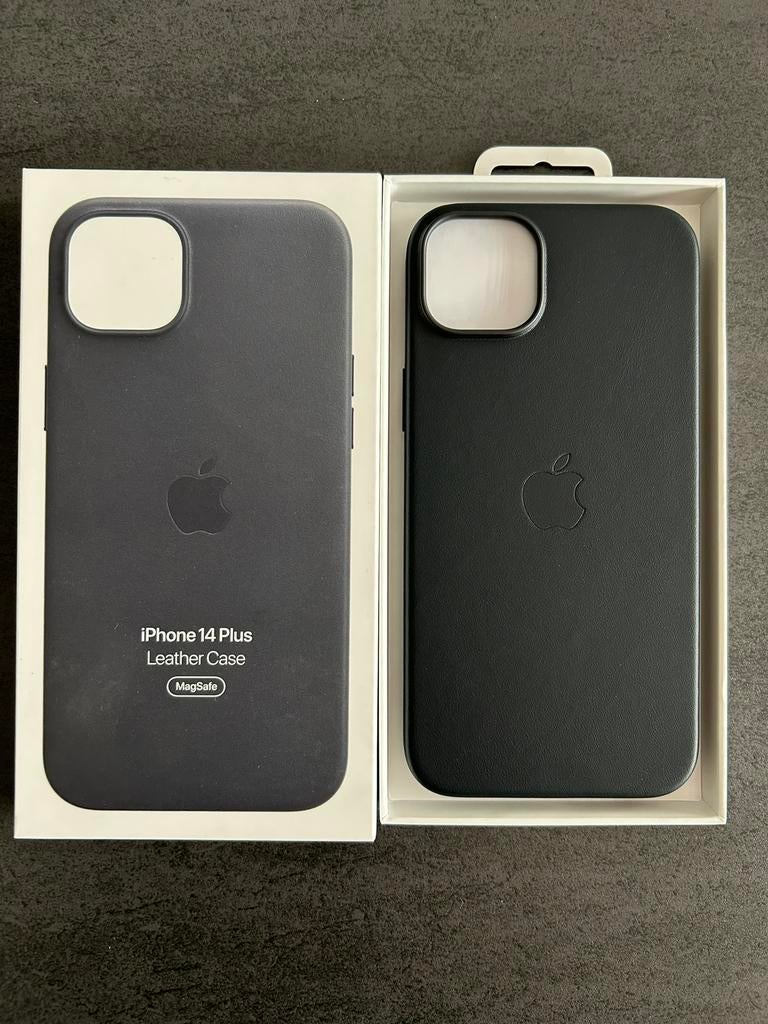 Apple iPhone 14 Plus leather case midnight (nieuw), Ophalen of Verzenden, Nieuw, IPhone 14 Plus, Frontje of Cover