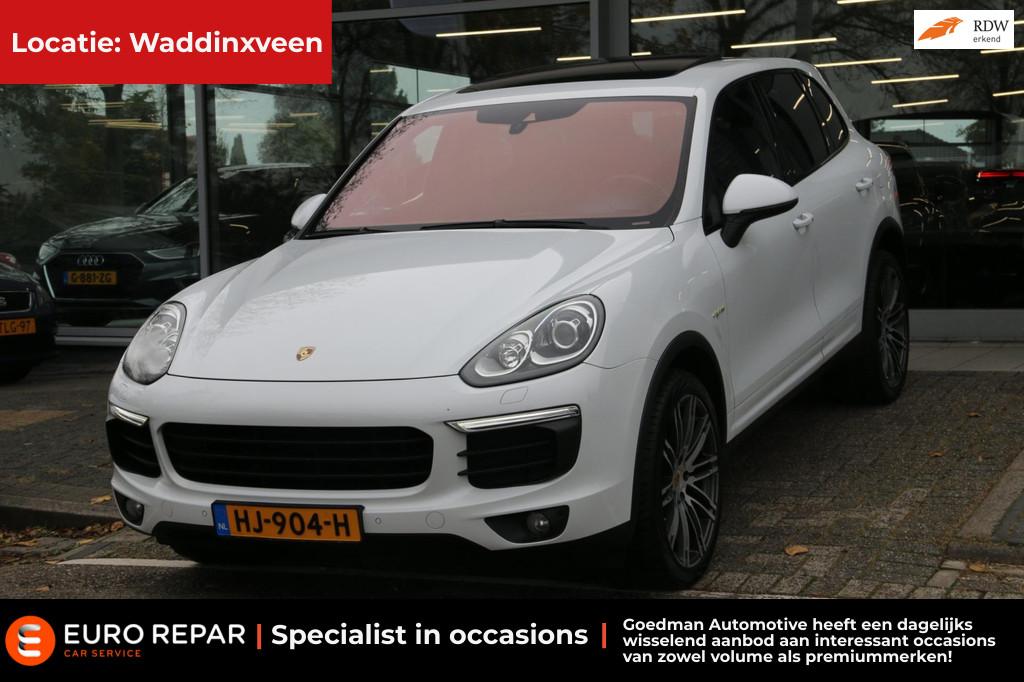 Porsche Cayenne 3.0 S E-Hybrid DEALER OND. PANO-DAK NAP!, Automaat, Cayenne, Gebruikt, Euro 6