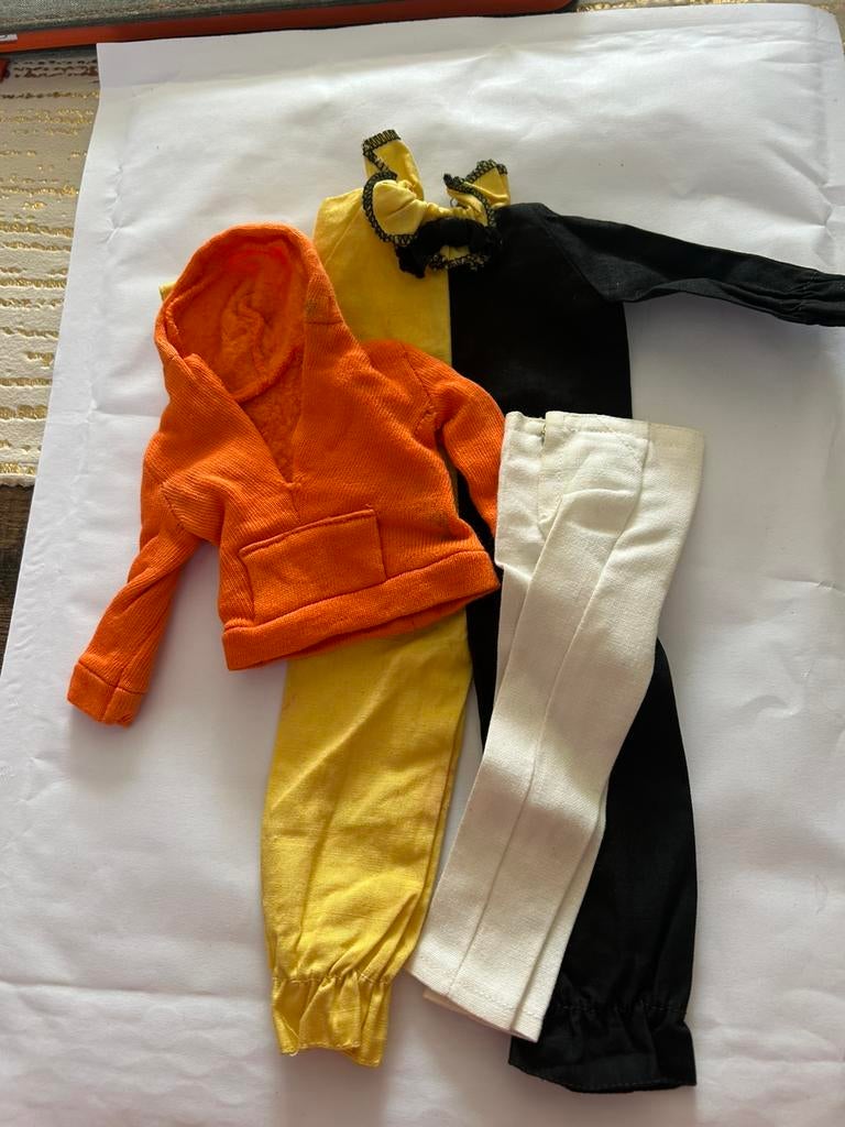 Barbie Ken kleding 1964., Ophalen of Verzenden, Gebruikt, Kleertjes