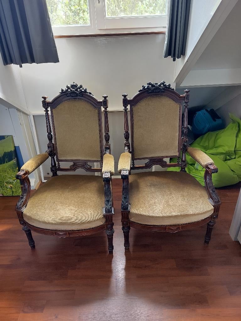 Stoel met armleuning, Huis en Inrichting, Fauteuils, Ophalen, Gebruikt, Stof, 50 tot 75 cm