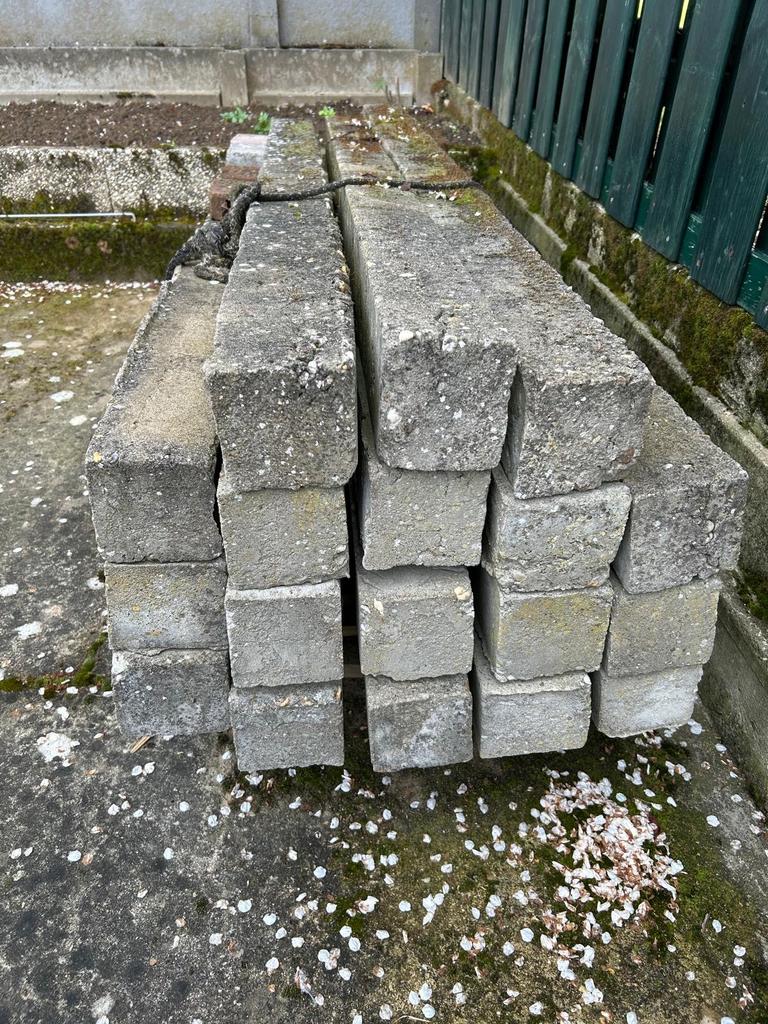 Betonnen palen/balken - Ideaal voor tuin of constructie, Ophalen, Gebruikt, Beton