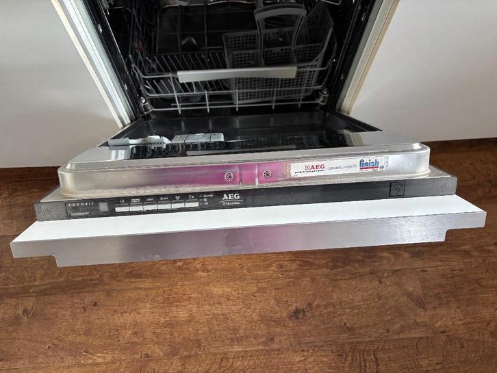 AEG - Electrolux Vaatwasser FAVORIT, Witgoed en Apparatuur, Vaatwasmachines, Gebruikt, Inbouw, Minder dan 85 cm, 45 tot 60 cm