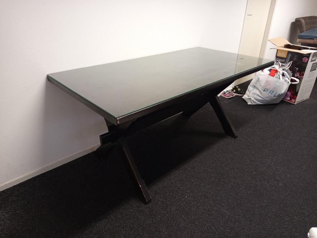 Massieve tuintafel met glasplaat, Ophalen, Gebruikt, Rechthoekig, Overige materialen