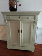 Antieke meidenkast brocante halkast grenen, Ophalen