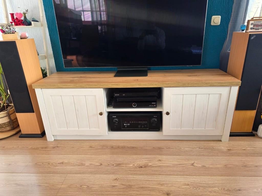 Tv kast, Ophalen, 150 tot 200 cm, Zo goed als nieuw, Minder dan 100 cm