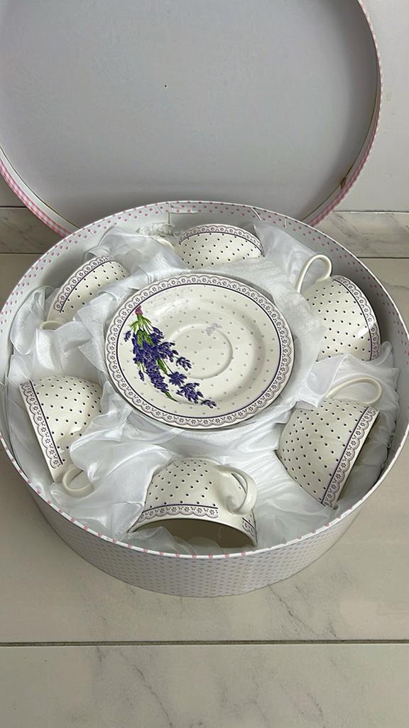 6 theekopjes met schotels, Ophalen of Verzenden