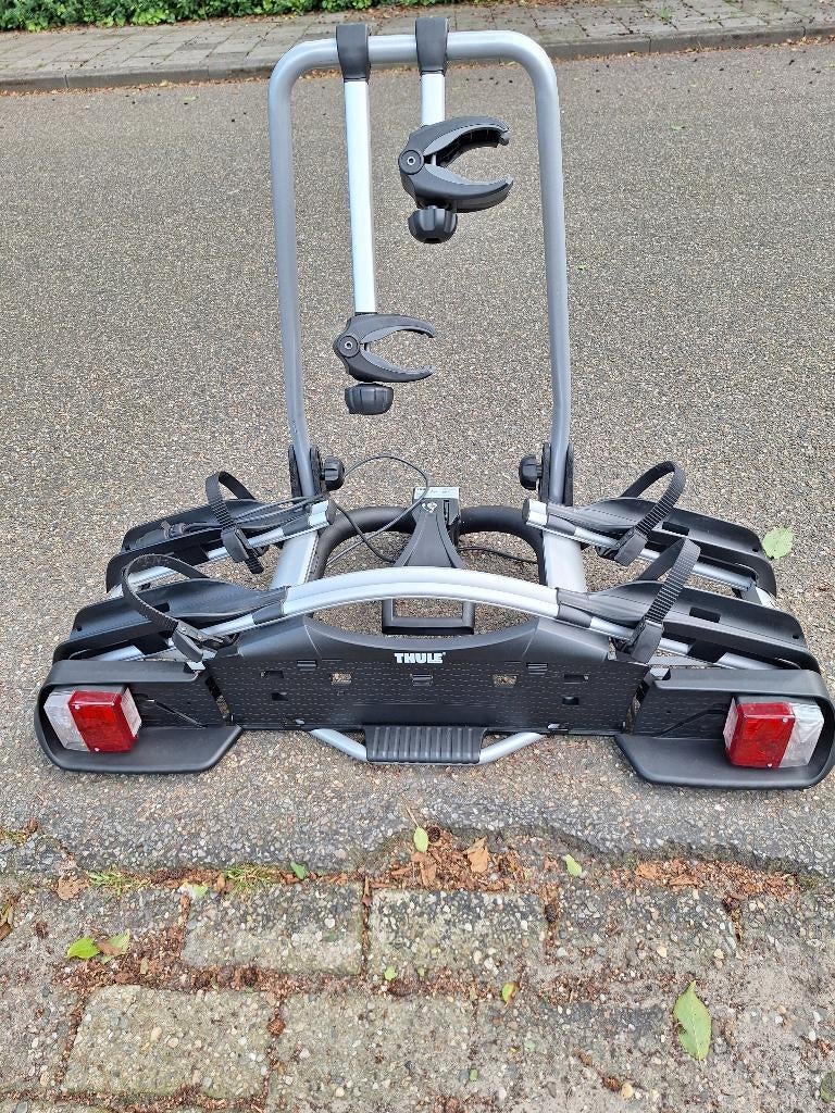 Fietsendrager thule 921, Ophalen, 2 fietsen, Zo goed als nieuw, Trekhaakdrager