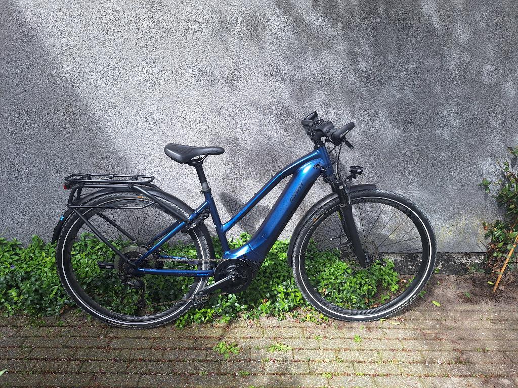 Sportieve dames e-bike Giant Explore E+2, Ophalen, Giant, Zo goed als nieuw, 47 tot 51 cm
