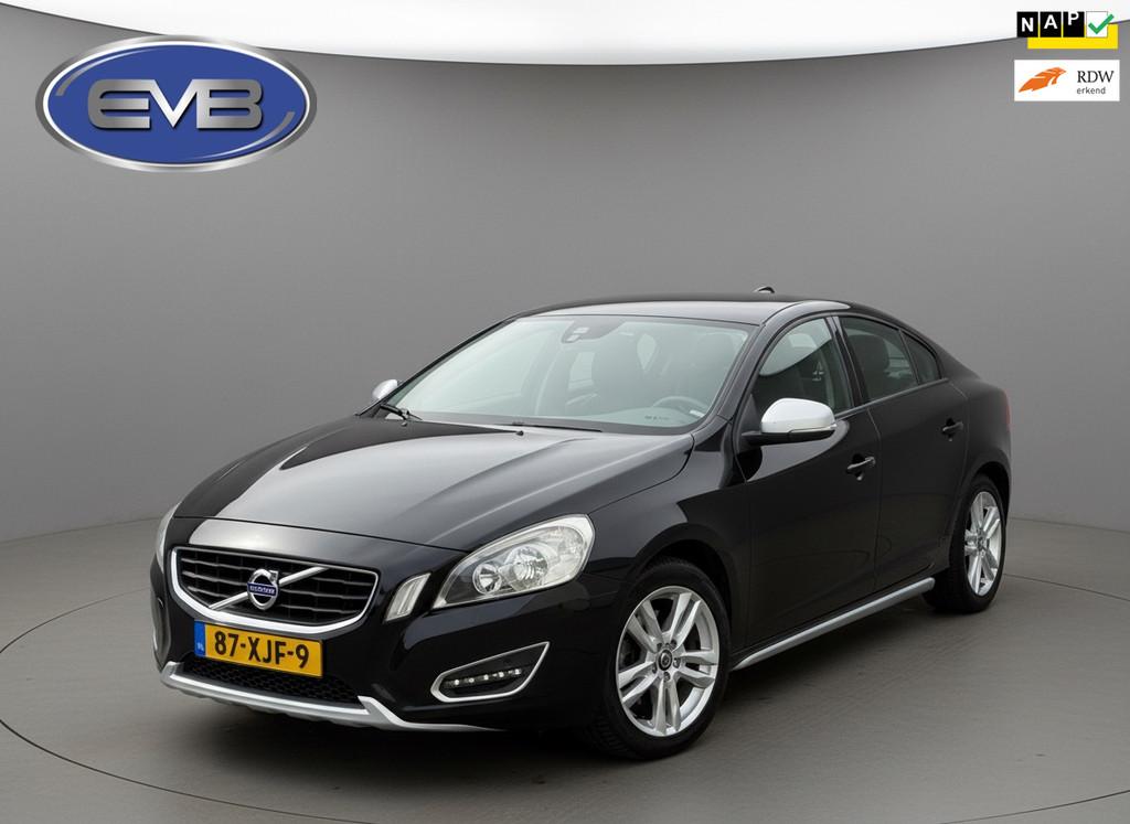 Volvo S60 1.6 T3 Kinetic Sport, trekhaak, Voorwielaandrijving, Gebruikt, 4 cilinders, 150 pk