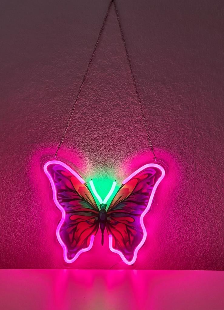 Nieuwe led lamp. Vlinder. 32-28 cm, Ophalen of Verzenden, Nieuw