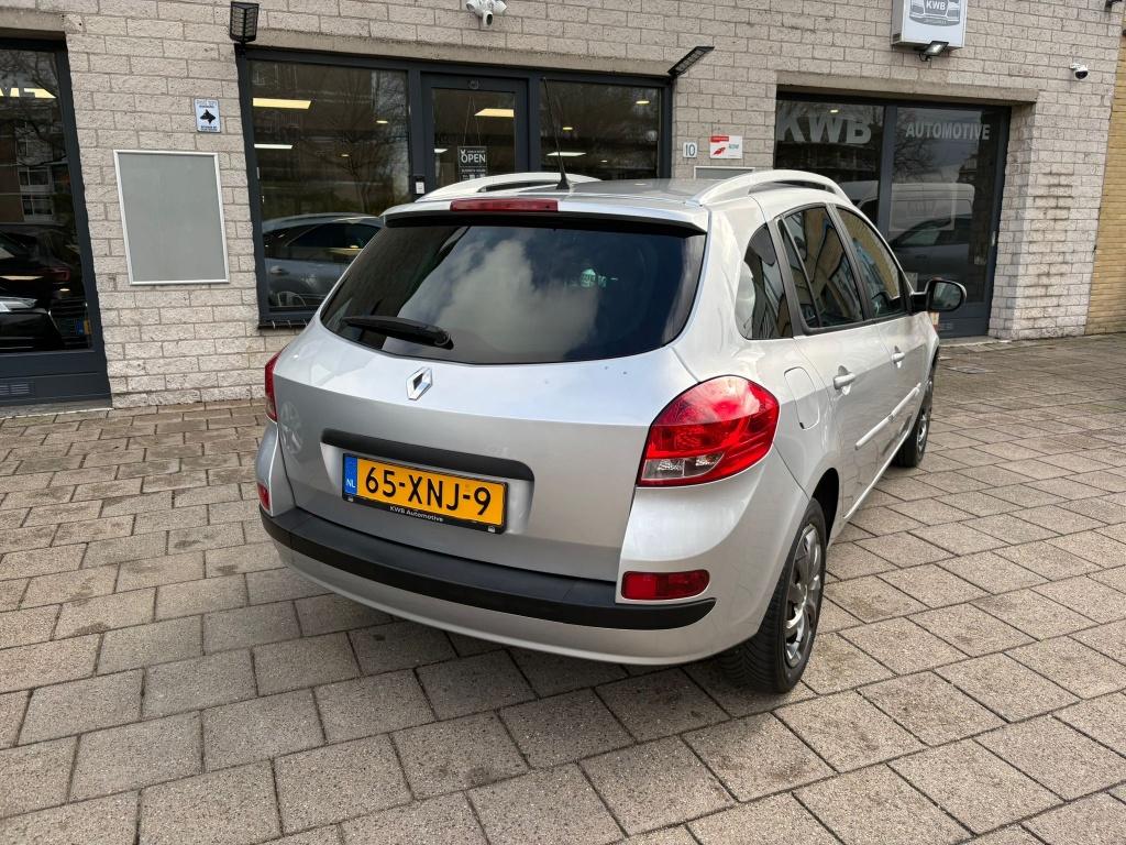 Renault Clio Estate 1.2-16V Airco Nieuwe apk Banden NAP, Auto's, Voorwielaandrijving, Euro 5, 535 kg, Gebruikt