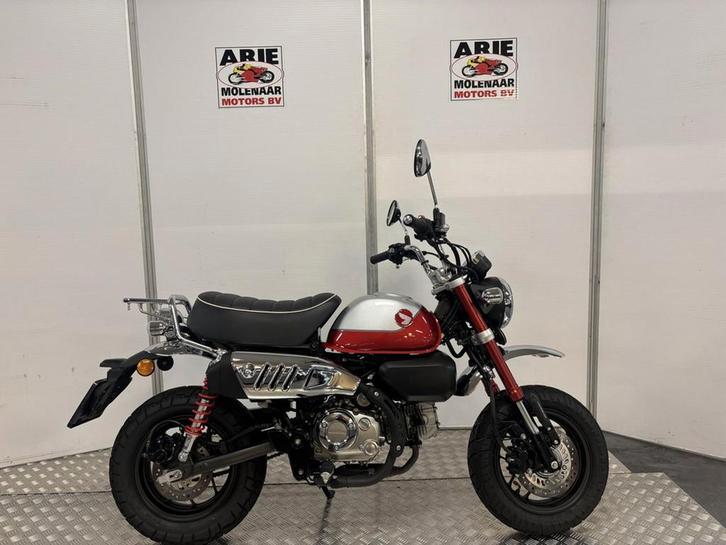 Honda MONKEY 125 ABS (bj 2022), Motoren, Motoren | Honda, Bedrijf, Toermotor, 11 kW of minder, Minimaal motorrijbewijs A1