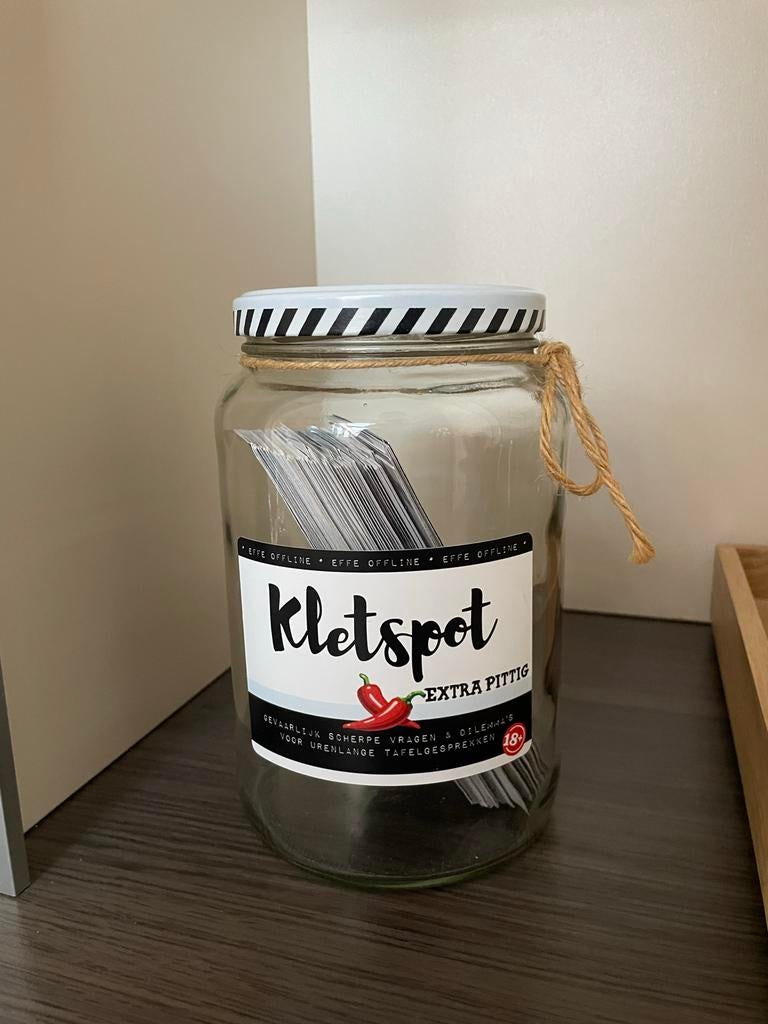 Kletspot Extra Pittig -  18+, Drie of vier spelers, Ophalen of Verzenden, Zo goed als nieuw