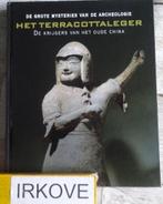 HET TERRACOTTALEGER * KRIJGERS van het Oude China *, Verzenden, Zo goed als nieuw, Beeldhouwkunst
