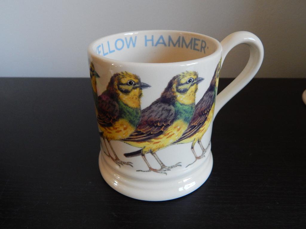 Emma Bridgewater Geelgors Yellow Hammer half pint mug 2009, Verzenden, Nieuw, Overige stijlen, Kop(pen) en/of Schotel(s)