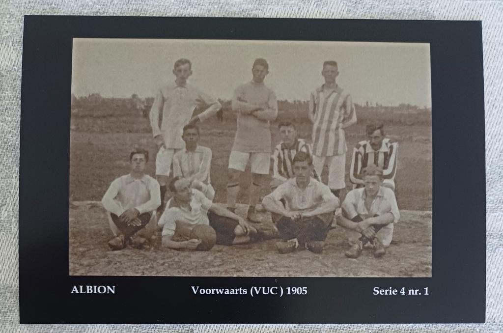 10 voetbal foto kaarten VUC Den Haag 1905 - 1949, Verzamelen, Ophalen of Verzenden, Zo goed als nieuw, Overige binnenlandse clubs