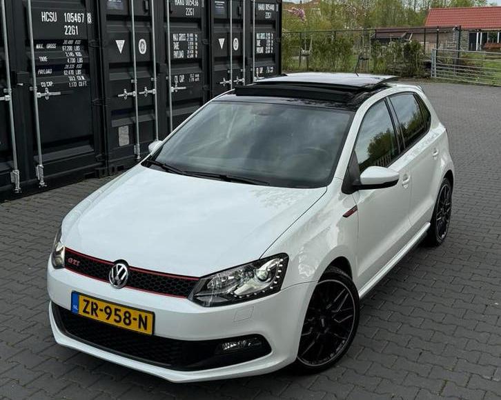 Volkswagen Polo 1.4 TSI GTI 132KW DSG 2012 Dealer onderh, Stof, 1169 kg, Zwart, 4 cilinders