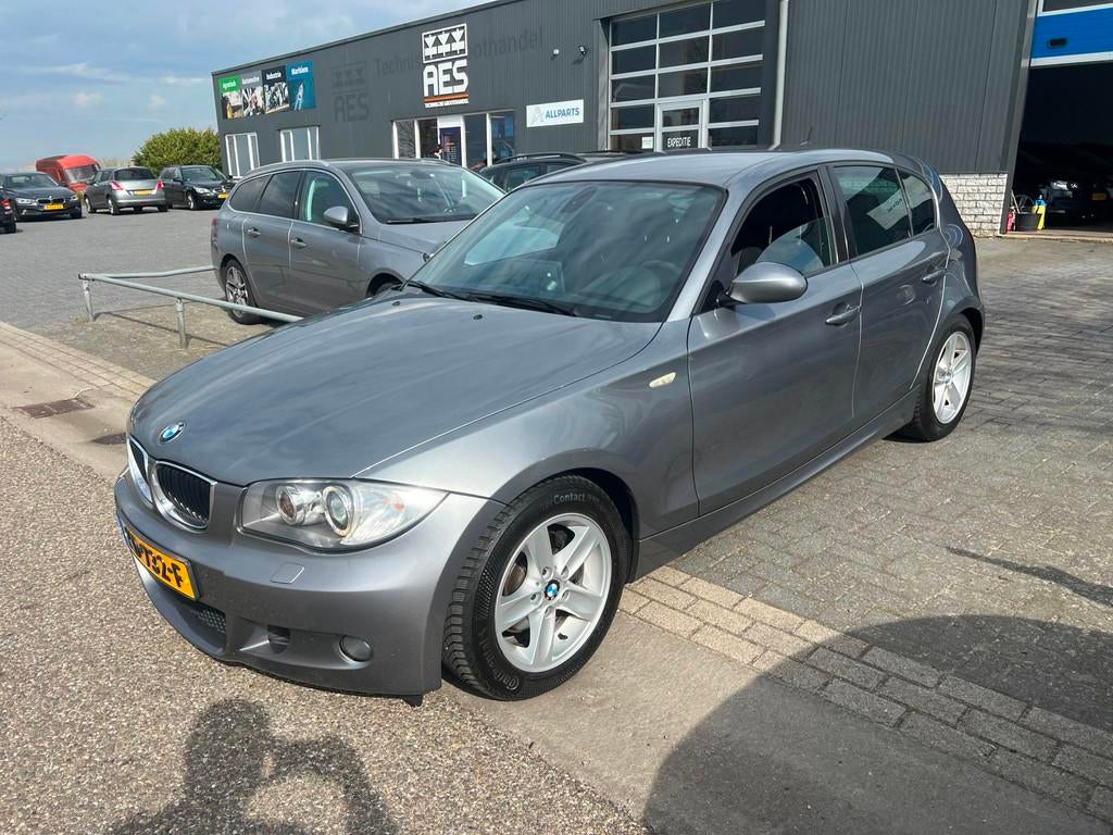 BMW 1-serie 120d High Executive / BJ: 2010 / M-Pakket / Leer, Auto's, Euro 5, 177 pk, 154 €/maand, Hatchback