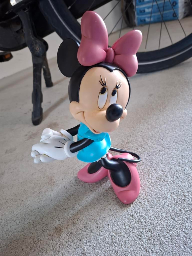 Disney beeld minnie mouse, Verzamelen, Disney, Ophalen, Mickey Mouse, Zo goed als nieuw, Beeldje of Figuurtje