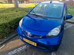 Toyota Aygo 1.0 12V Vvt-i 5DRS 2008 Blauw, Auto's, Voorwielaandrijving, Euro 5, Stof, USB