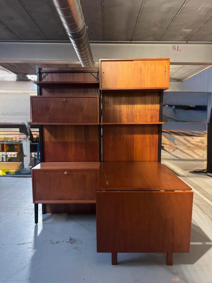 Poul Cadovius by Royal System vintage modulair wandsysteem, Huis en Inrichting, Kasten | Wandmeubels, Gebruikt, 200 cm of meer
