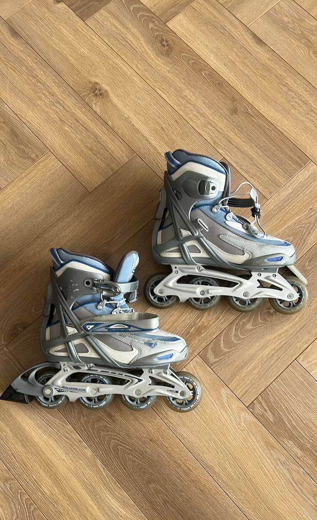 Rollerblade blauw grijze skeelers maat 41, Sport en Fitness, Skeelers, Overige merken, Verstelbaar, Dames, Nieuw