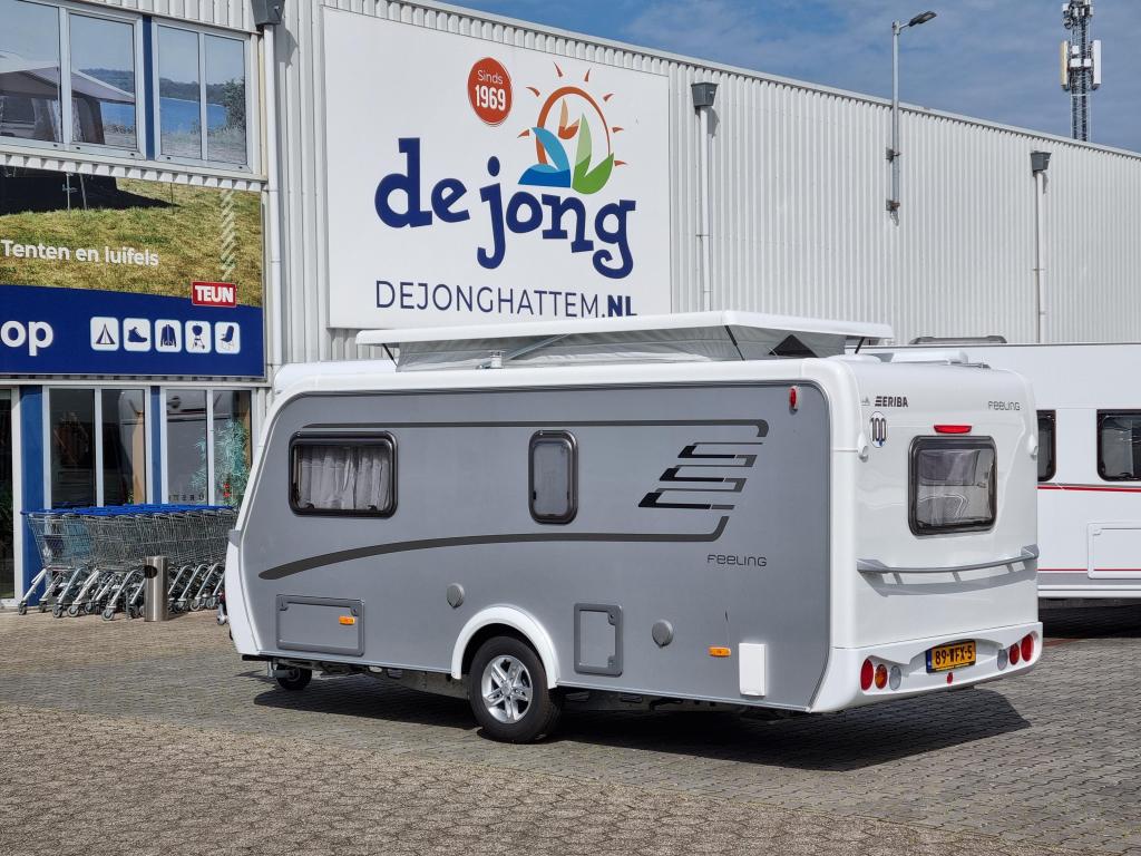 Eriba Feeling 425 - Thule Cassette luifel -, Standaardzit, Schokbreker, Bedrijf, Tot en met 3